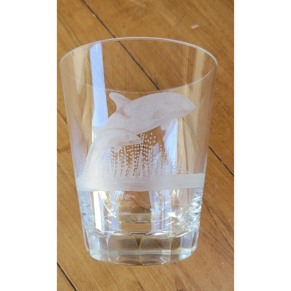 Queen‎ Lace Crystal Tumbler Etched Dolphin Signed Glass Cup Tumbler HARD TO FIND